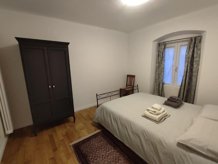 Casa Renova, Intero Appartamento, 2 Camere, Max 4 Ospiti, Trieste Zona Storica Ngoại thất bức ảnh
