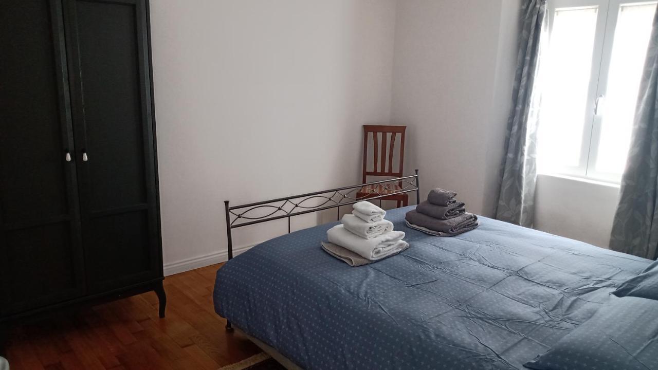 Casa Renova, Intero Appartamento, 2 Camere, Max 4 Ospiti, Trieste Zona Storica Ngoại thất bức ảnh