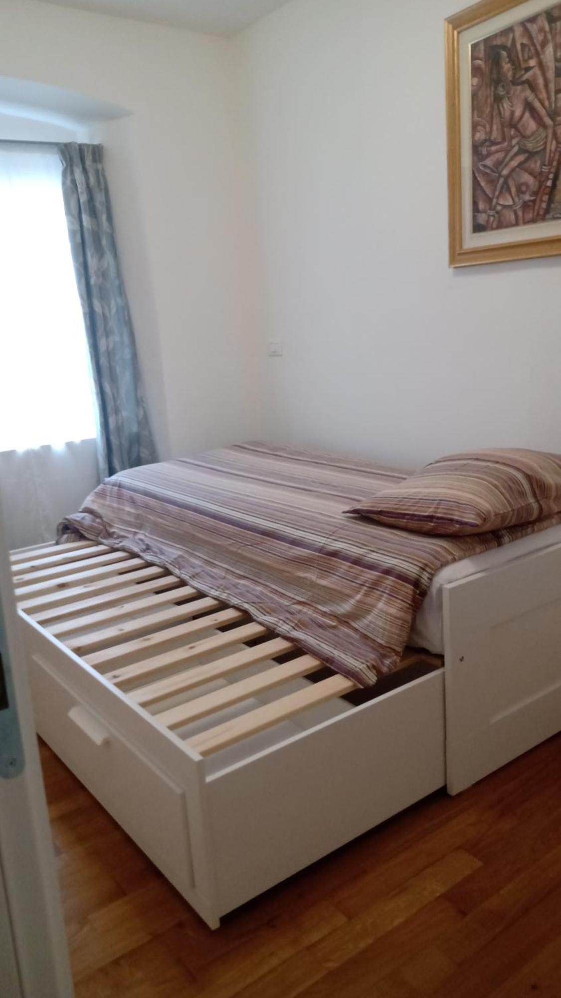 Casa Renova, Intero Appartamento, 2 Camere, Max 4 Ospiti, Trieste Zona Storica Ngoại thất bức ảnh